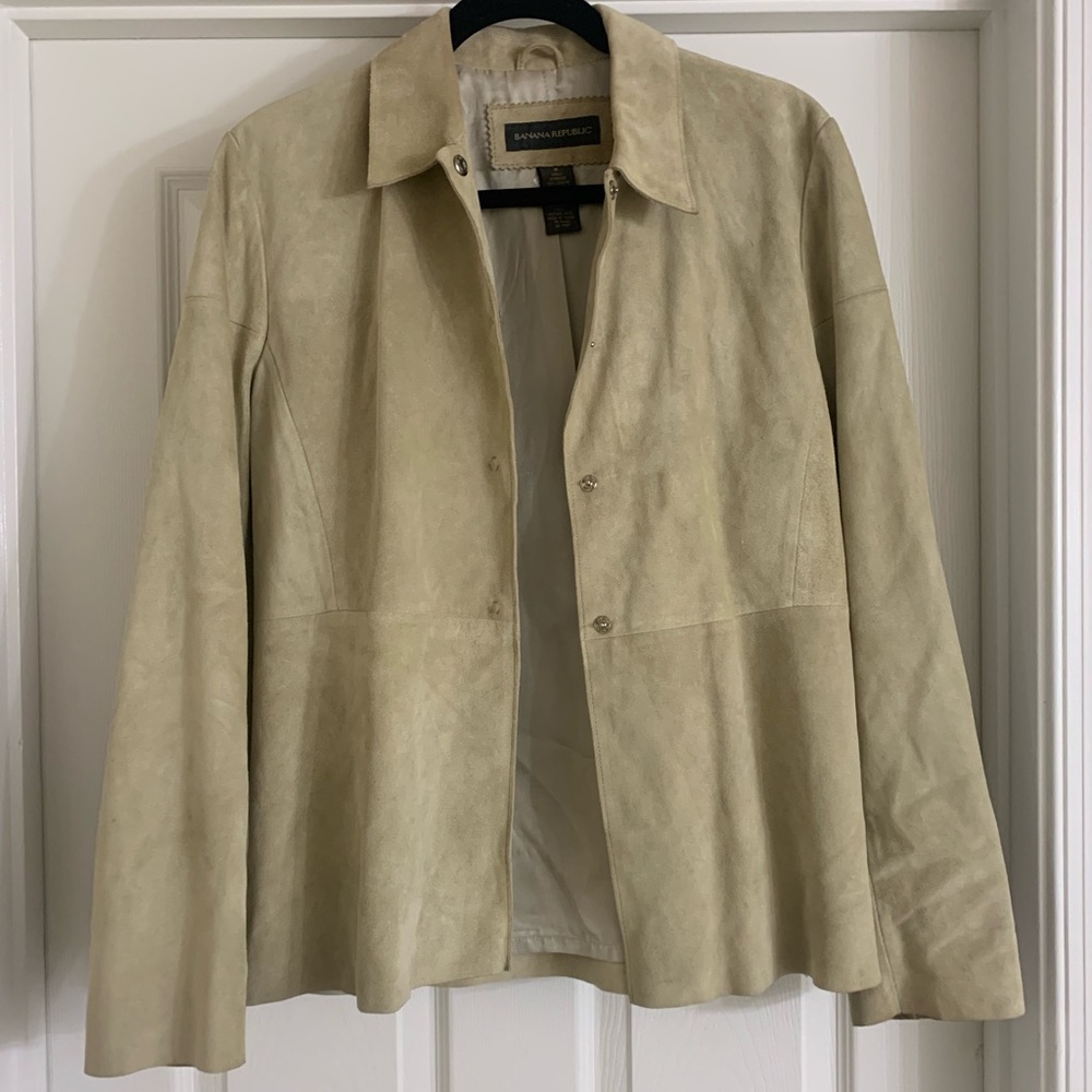 Beautiful tan suede Banana Republic jacket
